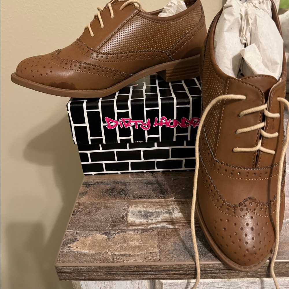 Dirty Laundry violettectan loafers